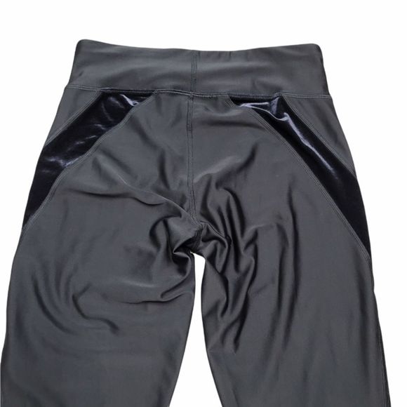 Puma Leggings with velvet patches - Picture 7 of 9